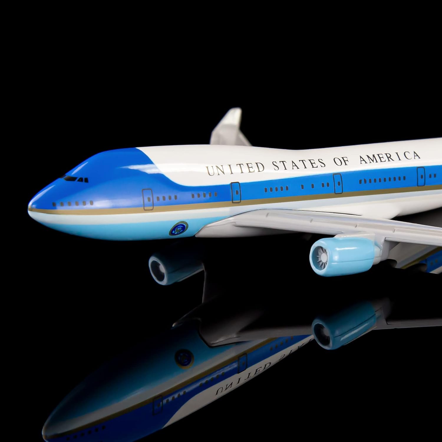 Modelo de Avião de Brinquedo e - Model Kit Airplane avaliação e preço